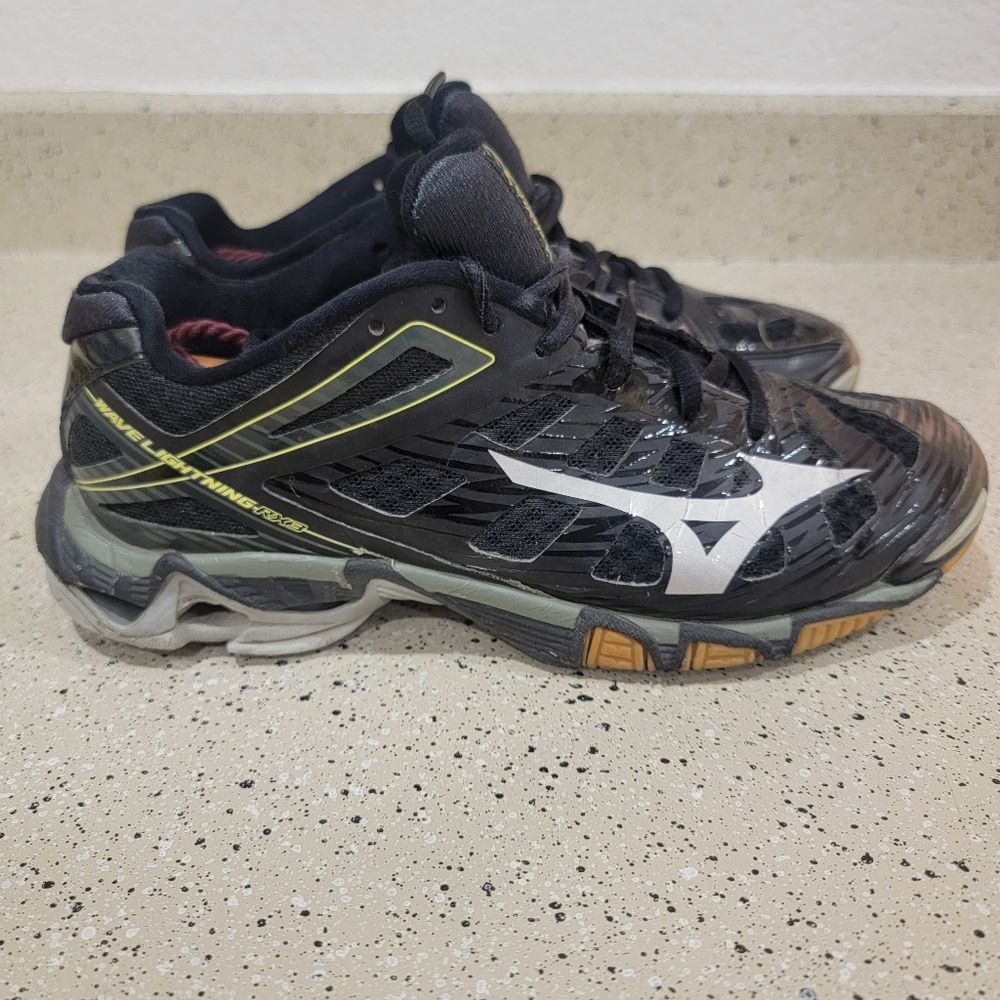 Mizuno Womens Wave Lightning RX3 Volleyball Shoes Black V1GC140205 Lace Up 6.5